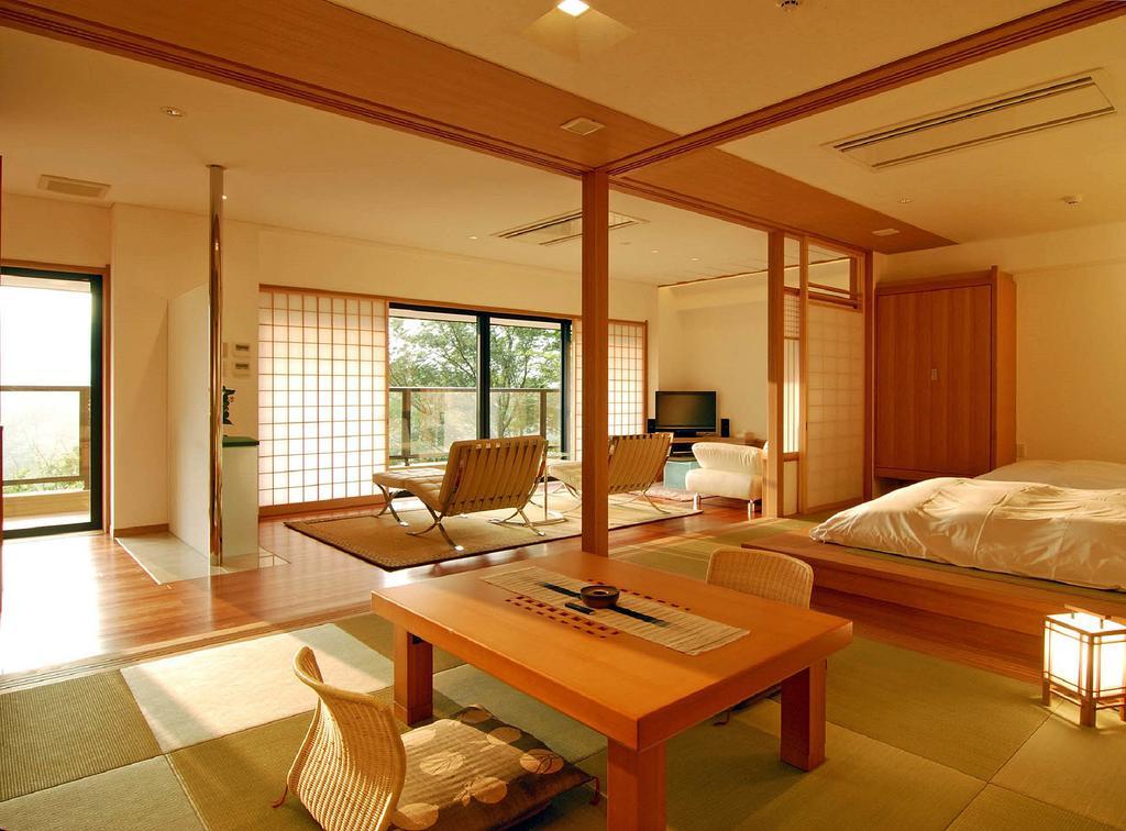 ฮาโกเน่ โทกิโนชิซูกุ Hotel ห้อง รูปภาพ A room at the Hoshinoya Kyoto