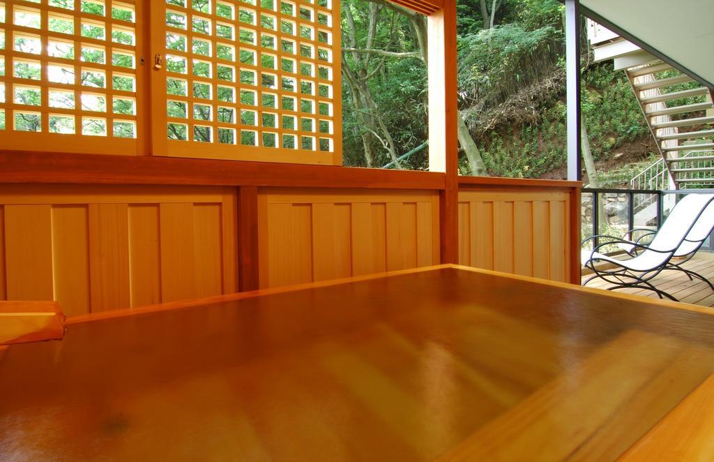 ฮาโกเน่ โทกิโนชิซูกุ Hotel ห้อง รูปภาพ A traditional Japanese onsen